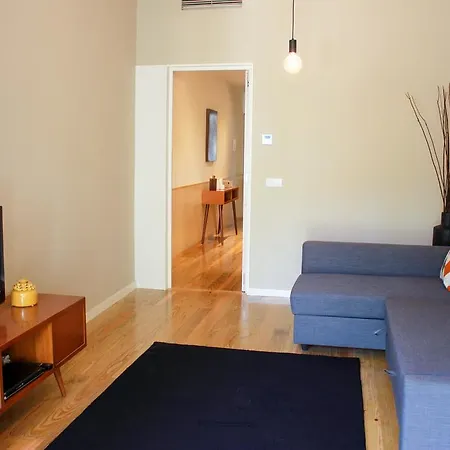 Apartment Trendy *